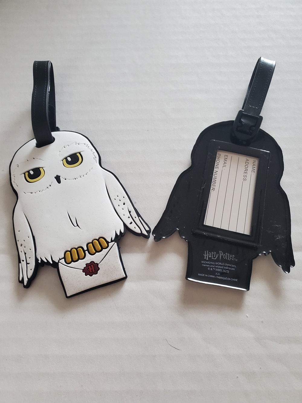 Warner Bros. Harry Potter Hedwig Snowy Owl w/Hogwarts Letter Luggage Tag $14.00
